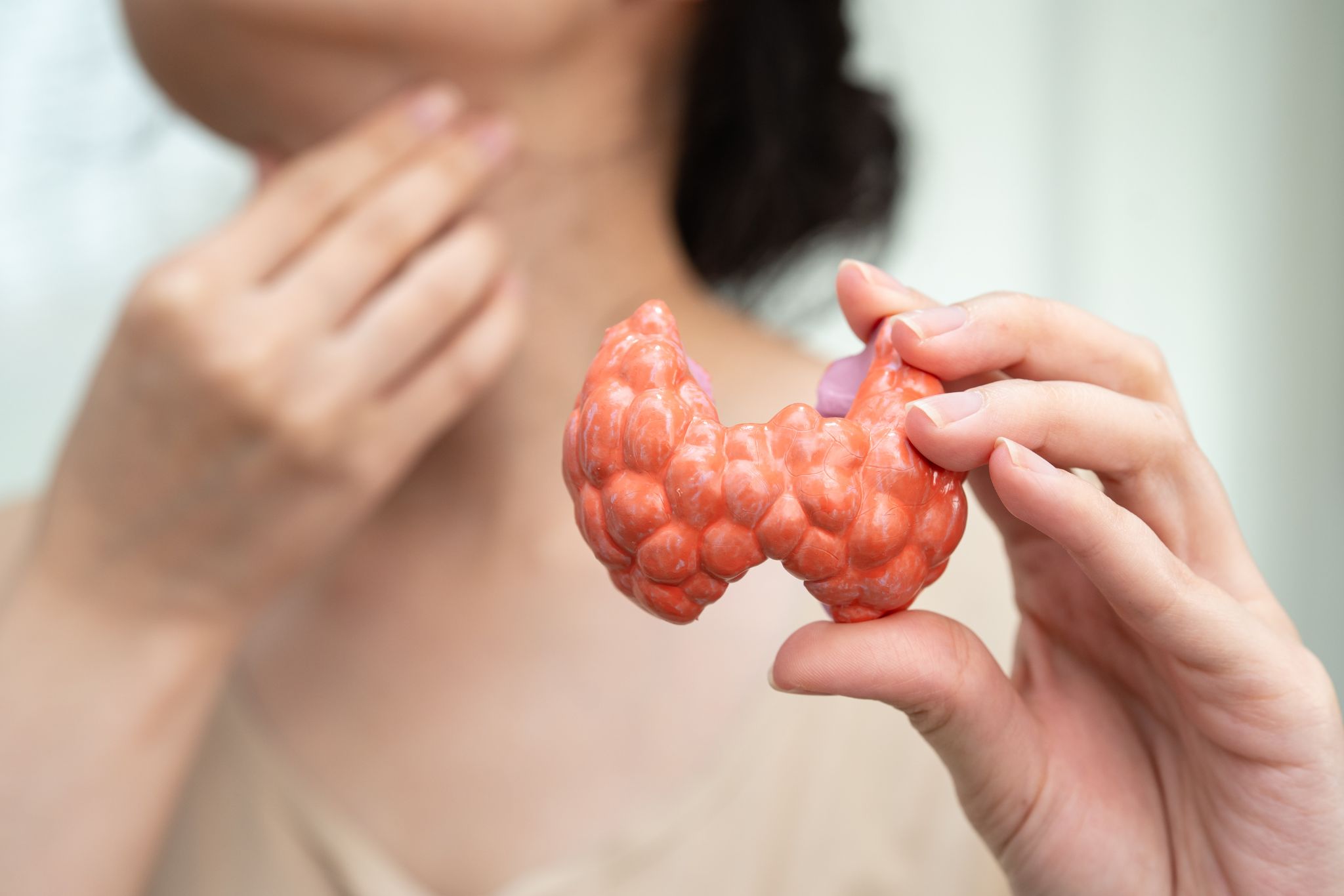 Mik a pajzsmirigyrák tünetei és típusai?